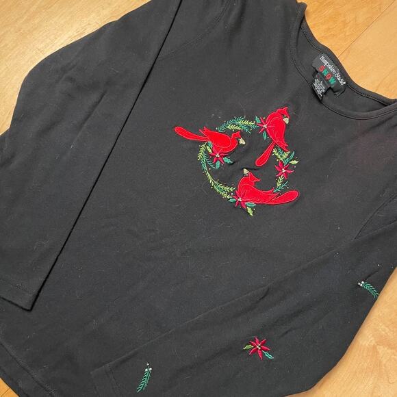 Vintage Women's Christmas Cardinal Birds Large Solid Black Long Sleeve T-Shirt - Picture 3 of 9
